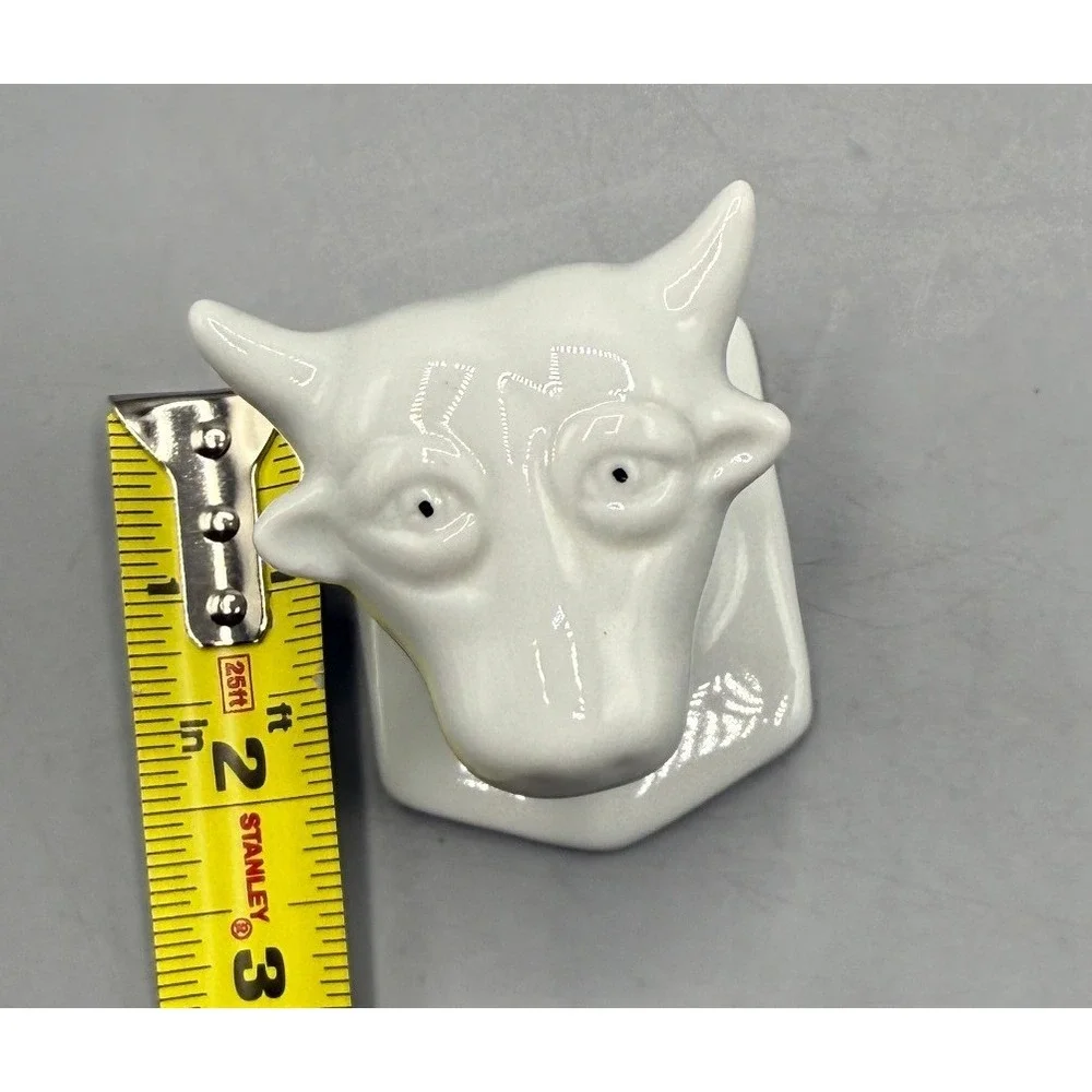 Vintage White Ceramic Cow Head Wall Hook Farmhouse Decor Taiwan 3 Inch